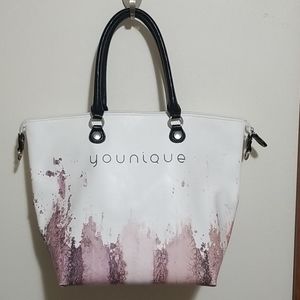 *NEW* Younique 3-in-1 Eyeshadow Palette Tote